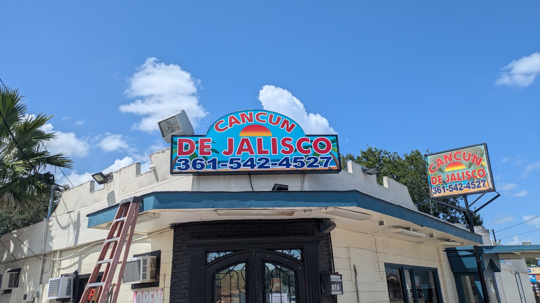 Cancun de Jalisco — Cabinet Face Replacement