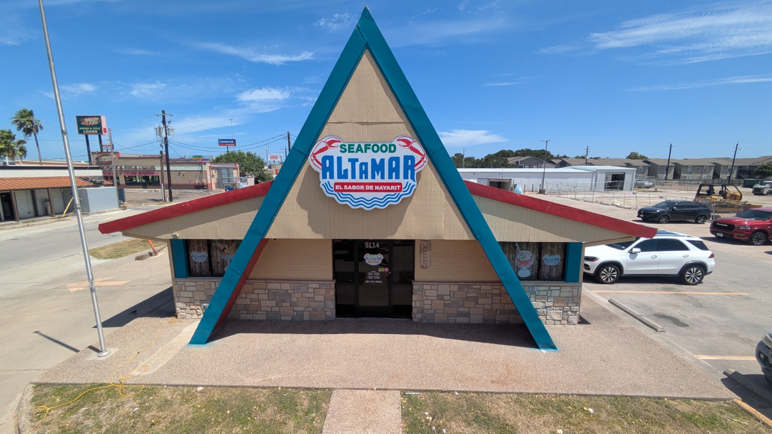 Seafood Altamar — Illuminated Sign Face Restoration